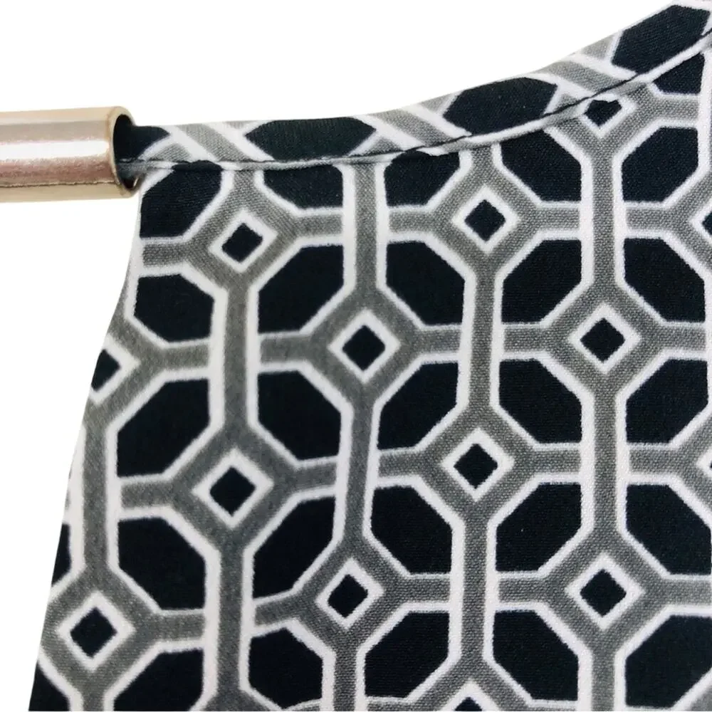 Banana Republic Black Gray Geometric Trellis Print Popover Top Split Scoop Neck